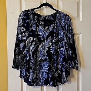 Chaps Size PXL blue with light blue design